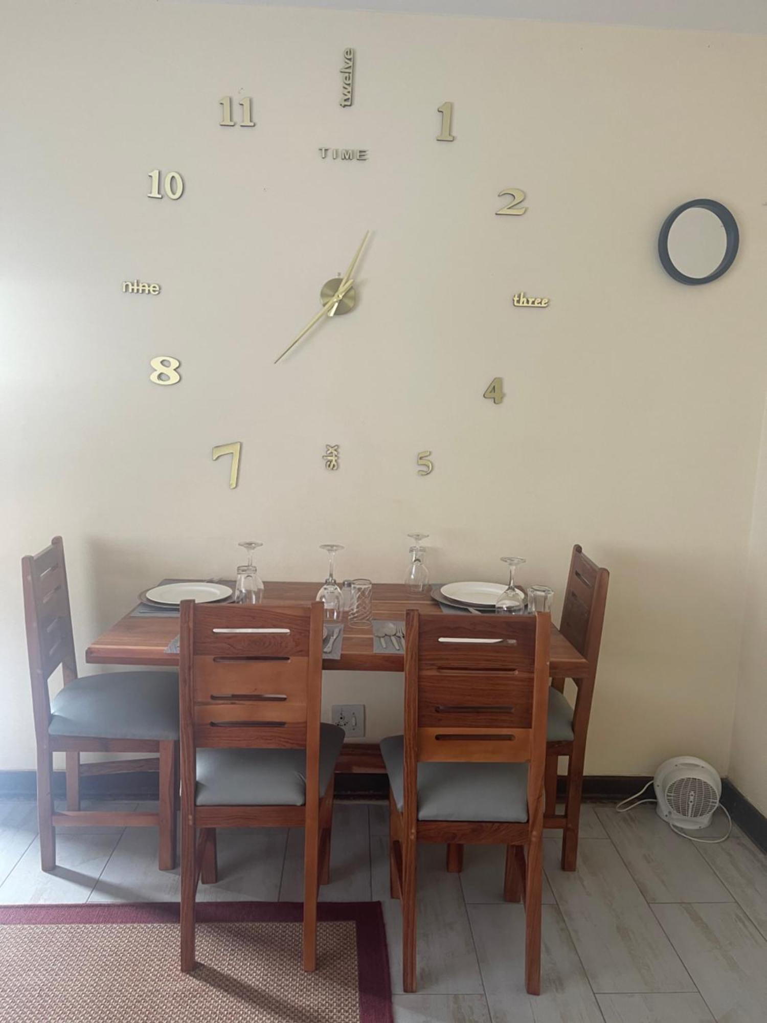 @Jackie'S Avondale 2 Bed Flat At Harrow Court Apartment Harare Exterior photo